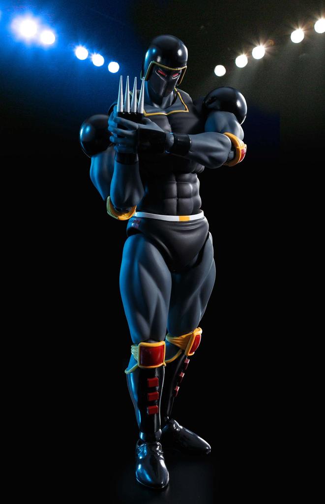 TAMASHII NATIONS Warsman S.H.Figuarts