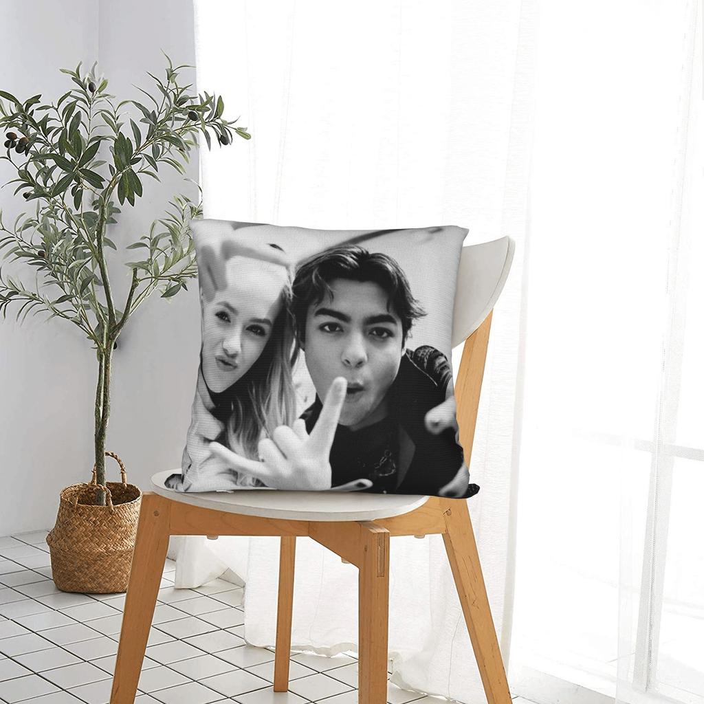 F-Freya Skye Singer Pillowcase Printed Cushion Cover Decor Throw Pillow Case Cover Home Zipper