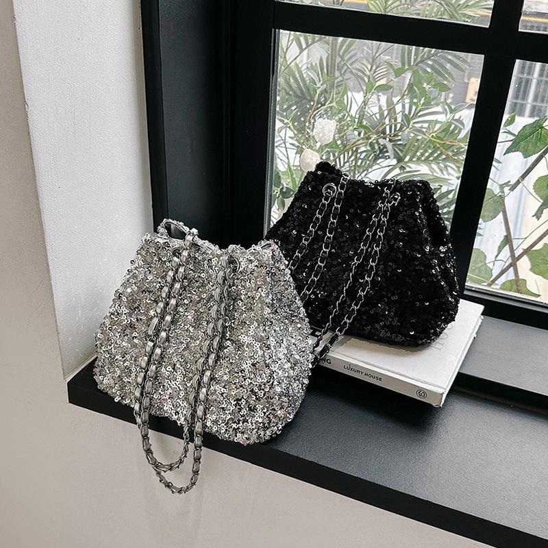 Fashion sequined chain portable bucket bag women's 2026 spring new texture casual shoulder armpit bag
