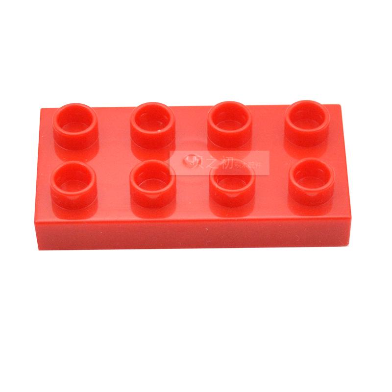 "הרכבה עצמית בלוקים גדולים חרוזים, 8 חורים חצי גובה 2x4, תואם ללגו לחינוך מוקדם של תינוקות ופעוטות."