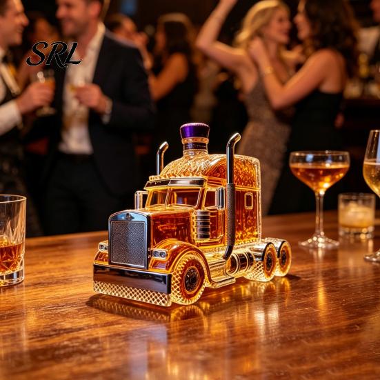 Liquor Storage Truck-Shaped Glass Whiskey Decanter, Vintage Carafes for Spirits, Bottle with Airtight Seal, Home Bar Decor Spirits