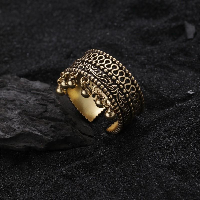 Sophisticated Antique Gold Adjustable Ring For Women With Unique Geometric Zircon Design