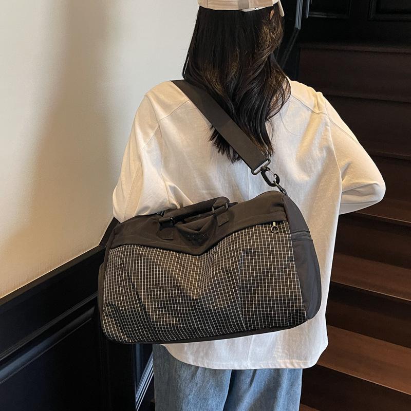 Plaid Handbag: Travel & Fitness Bag with Wet/Dry Separation and Shoe Compartment