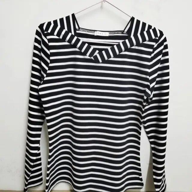 

95 Хлопок Длинные рукава Полосатая футболка Женская мода весна осень Новая V-образный вырез нижняя блузка S чёрный