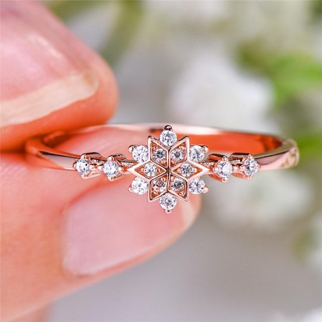 100 %Real  Tone Cubic Zircon Stone Rings Luxurious Female Women Flower Snowflake Finger Ring Boho Promise Love Engagement