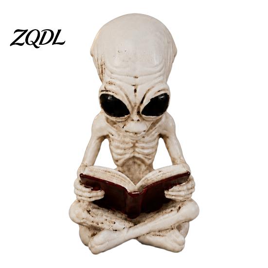 Sci-fi Desktop Decor Alien Cross Legged Reading Book Skeleton Figurine, Resin Sci-Fi Gothic Detailed Bone Crafts Halloween Ornament, Collection Statue