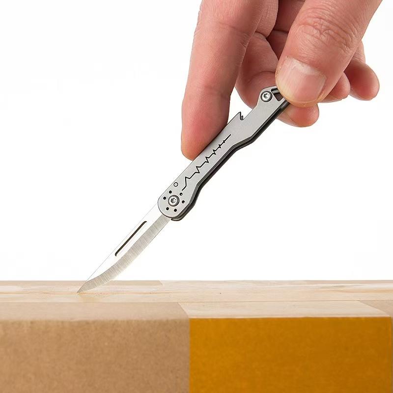 Titanium alloy Bottle Opener Scalpel Folding Knife High Hardness Mini Outdoor Survival Camping Portable EDC Tool 10 Blade Free