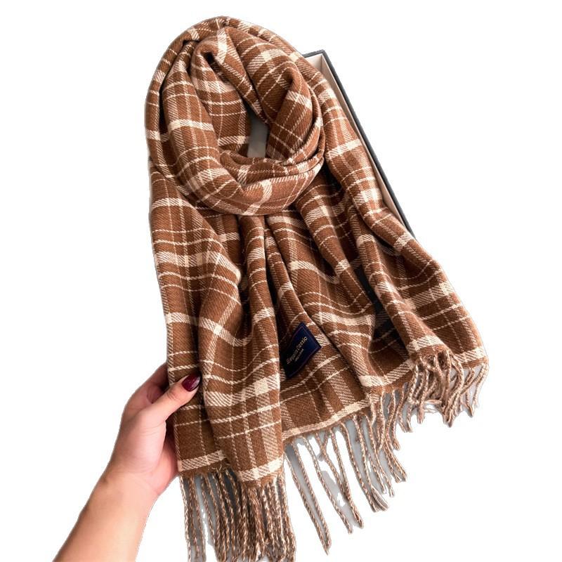 Autumn And Winter Fresh And Gentle Retro Warm Scarf Women'S Shawl Versatile Commuter Fringed Fine Sand Imitation Cashmere Scarf