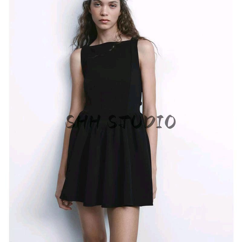Spring New Women clothes Pure Desire Wind Pleated Skating Model Boat Neck Slim fit Sleeveless Short Dress 5584320