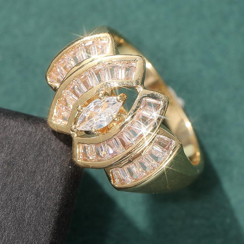 Fashion Sparkling Synthetic Zirconia Geometric for Women Ring Vintage Elegant Banquet Wedding Jewelry Accessories Perfect Gifts
