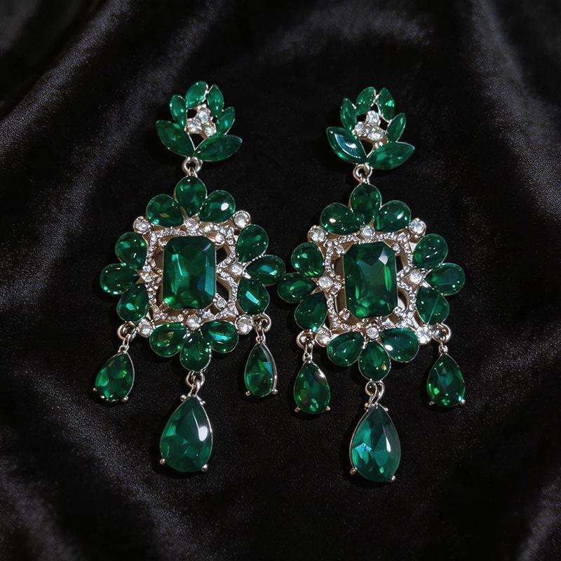 Silver Needle Rhinestone Flower Water Drop Tassel Earrings - Light Luxury High-End Court Style for Women.