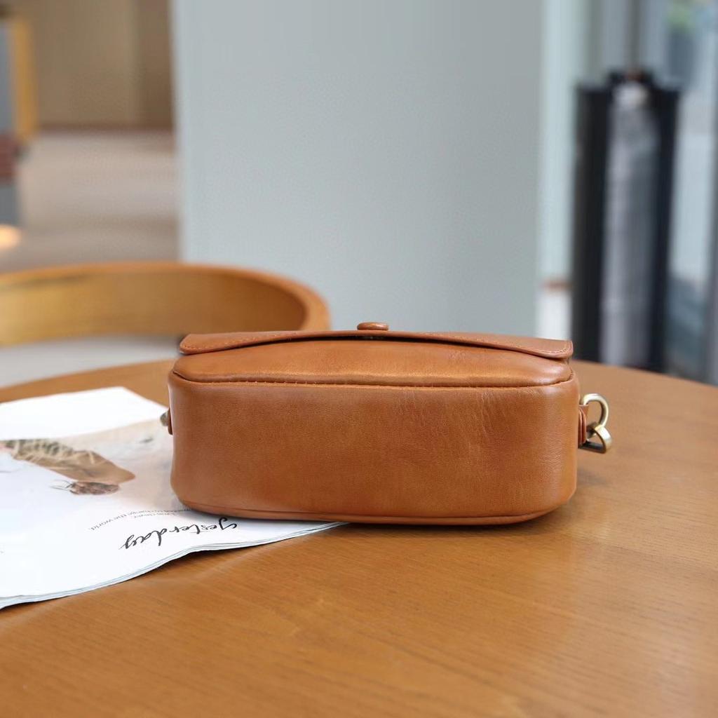 The First Layer Cowhide Small Bag for Women In Summer New Niche Retro Leather Shoulder Bag Temperament Versatile Crossbody Bag