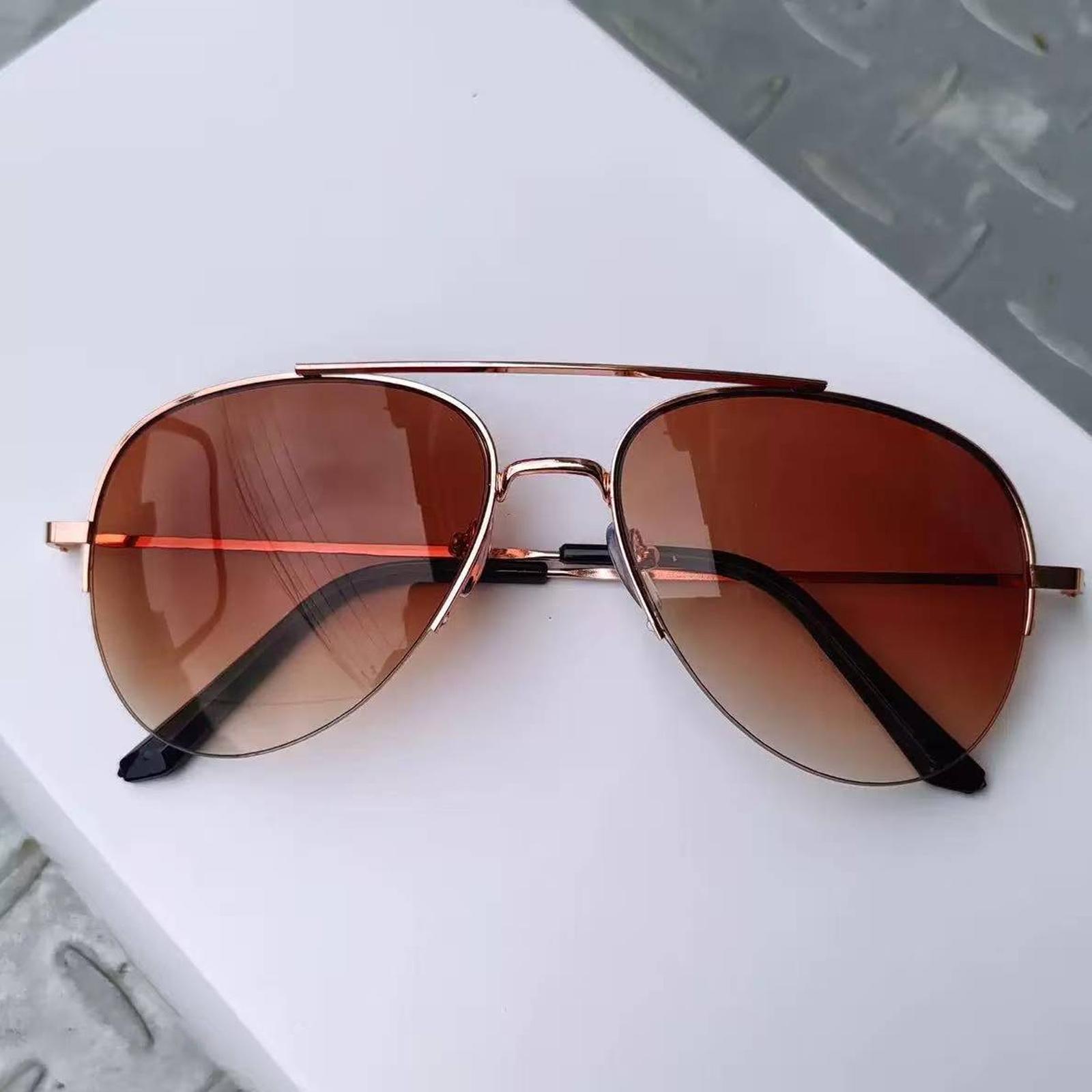 

Retro Metal Double Bridge Full Frame Aviator Sunglasses for Men and Women Streetwear Travel Driving Eyewear UV Protection One Size