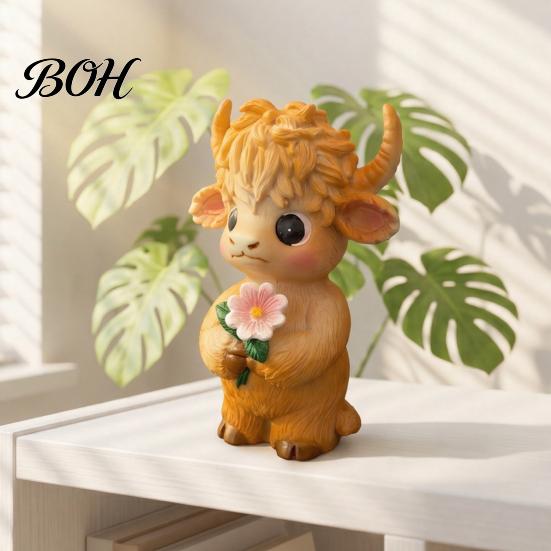 Pastoral Style Desktop Decor Highland Cow Holding Flower Statue, Cute Resin Animal Figurine, Desk Accessories for Women Farmhouse Sculpture