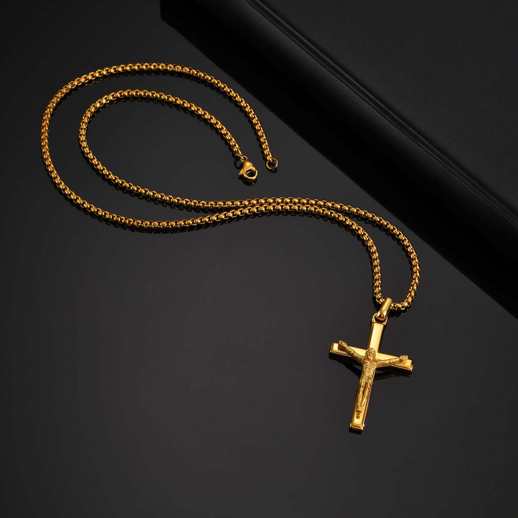 Stainless Steel Jesus Cross Pendant Necklace Fashion Gold Silver Color Christian Necklace Religion Prayer Faith Jewelry for Men