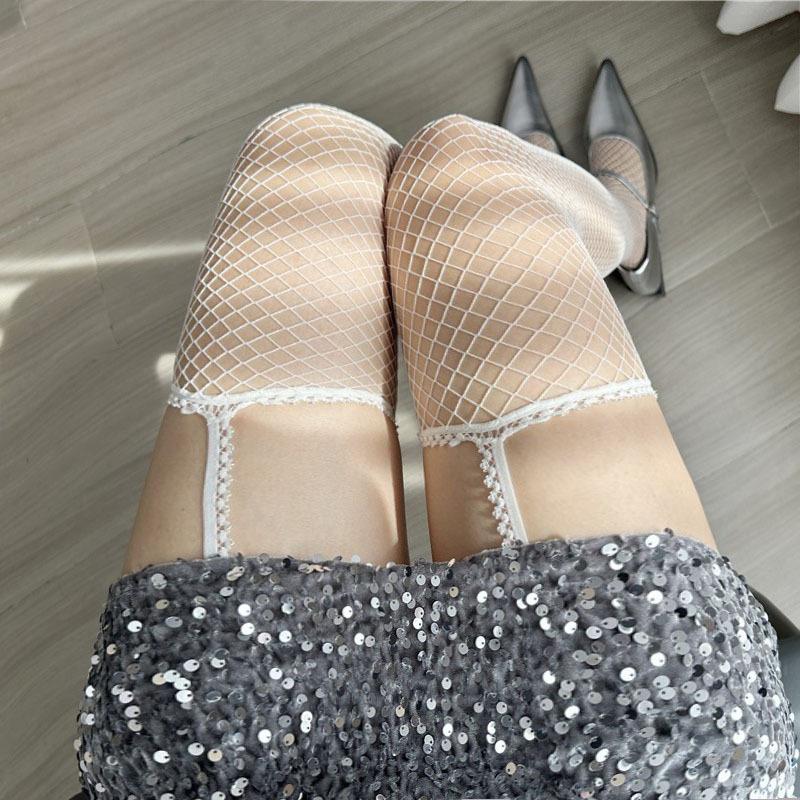 Large size lace suspender fishnet socks free stockings women's one-piece white fishnet socks stockings stockings pure desire babes white silk