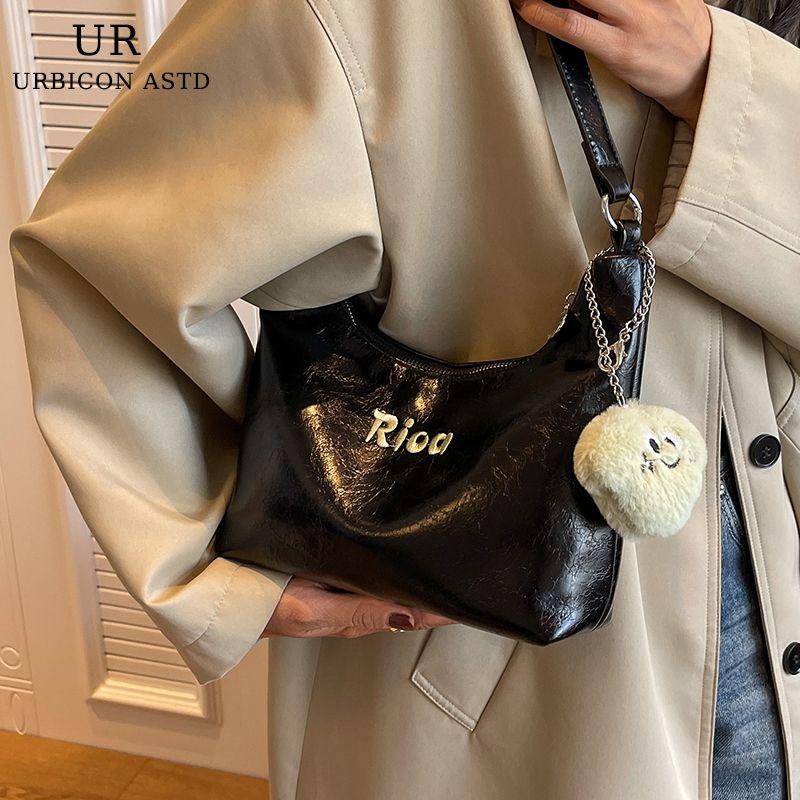 

Women s Bag Silver Fall and Winter Niche Style Shoulder Underarm Bag Black