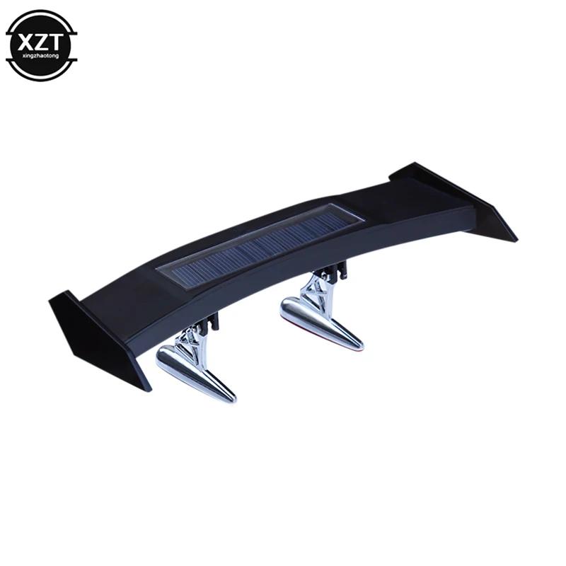 

1 шт., мини-солнечный задний фонарь, универсальный светодиодный задний спойлер для автомобиля, мигающее предупреждение, водонепроницаемое крыло с умным датчиком, модифицированные аксессуары чёрный