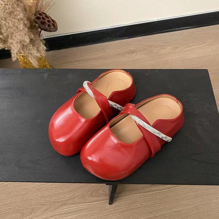 

Thick-bottomed bag head half slippers for women to wear in the summer of 2025 New small lazy inner height-increasing cool fashionable slippers 35 красный