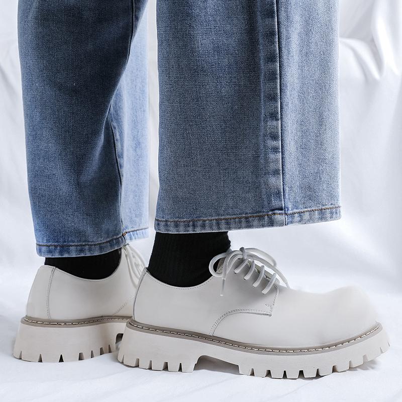 Weiße Herrenschuhe mit dicker Sohle Modischer klassischer minimalistischer Stil Outdoor trendig Freizeit Party Bräutigams Hochzeitsqualitätsschuhe