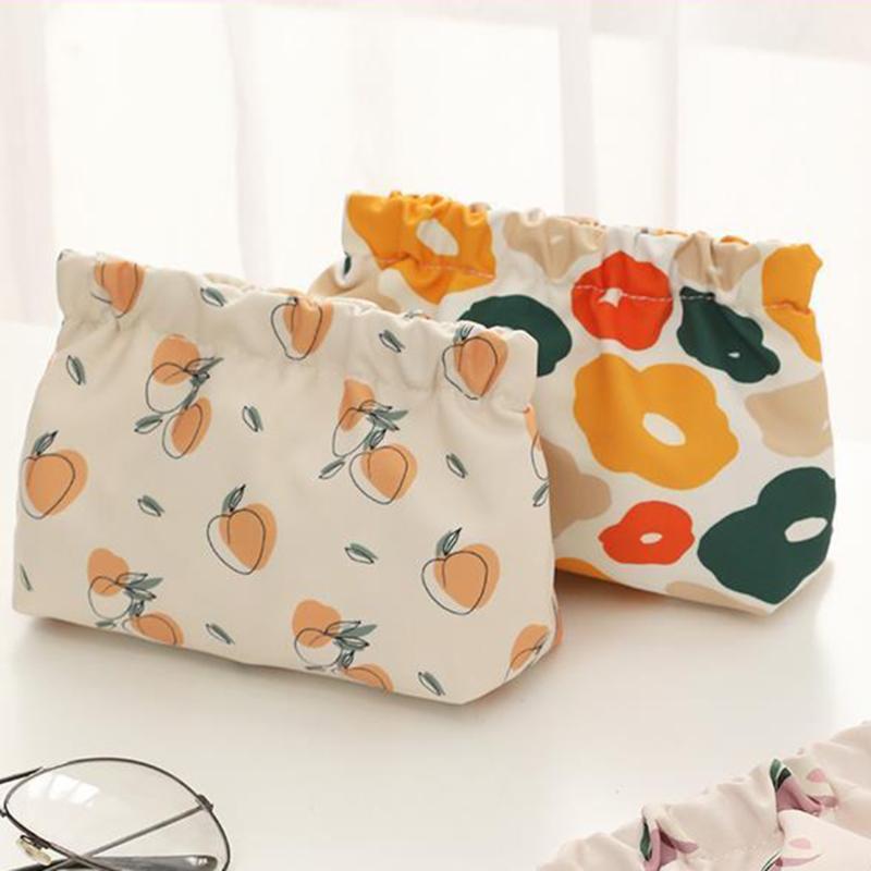 Blume Frauen Niedliche Lippenstifttasche Reise Damenbindenbeutel Aufbewahrungstaschen Mode Münz- Kopfhörer Kosmetiktasche Organizer Etui Taschen