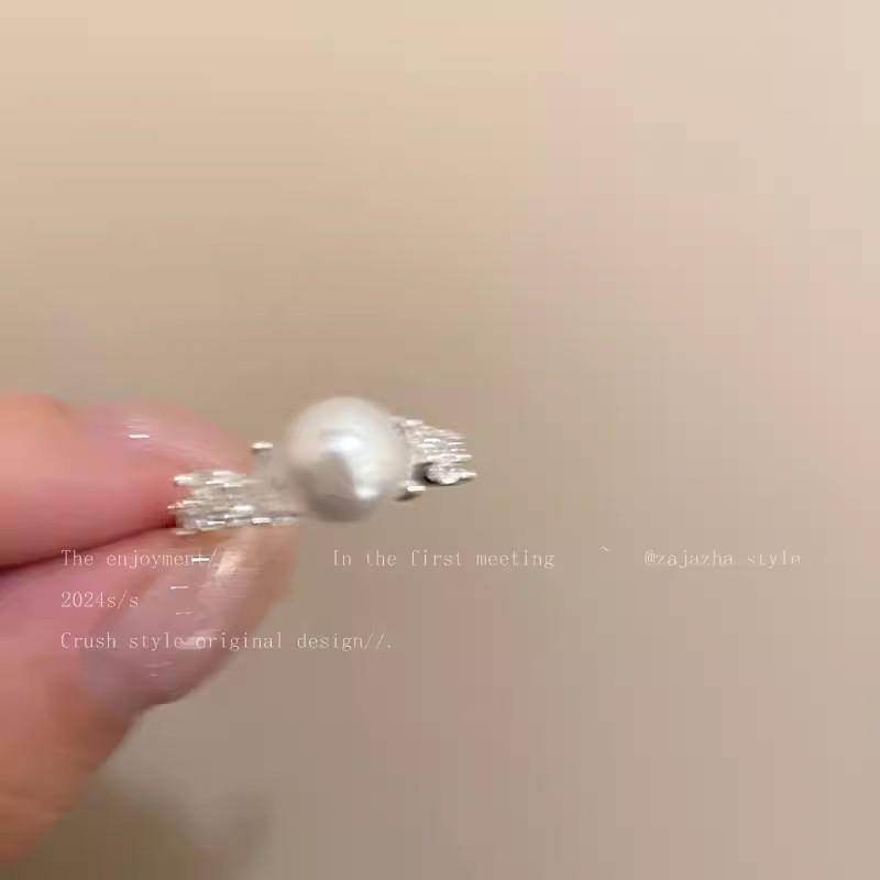 Pearl Zirconia Open Ring - Elegant Finger Ring for Women, A Rare Design Ring for The Finger.
