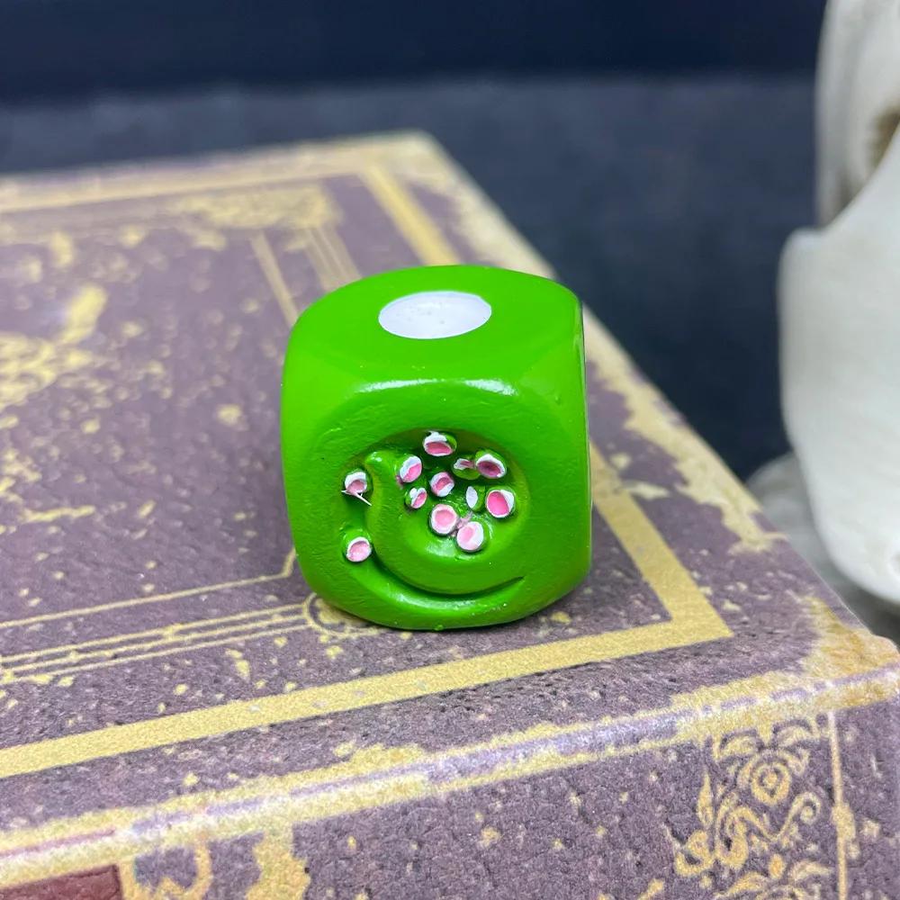 Creative Halloween Monster Dice RPG Resin Dice DND Dice set Role Playing Dice Halloween Xmas Children Kids Gifts Resin Dice D6