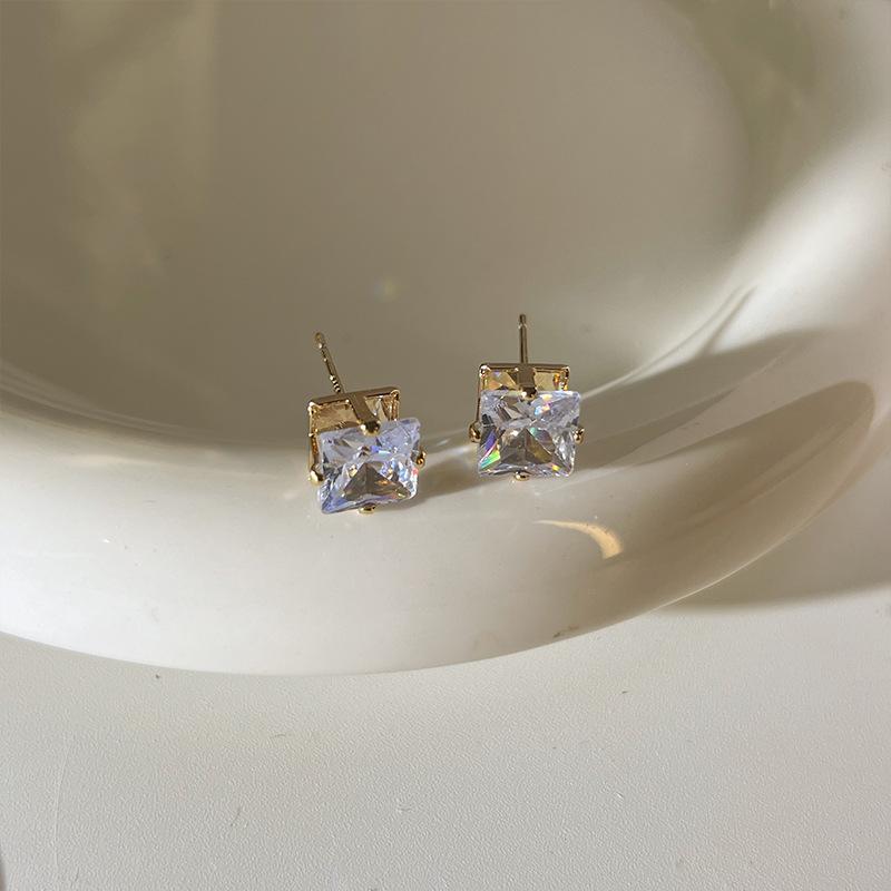 6MM Square Zircon Crystal Stud Earrings Women Korean Simple Brincos Zircon Christmas Valentine s Day Girl Gift