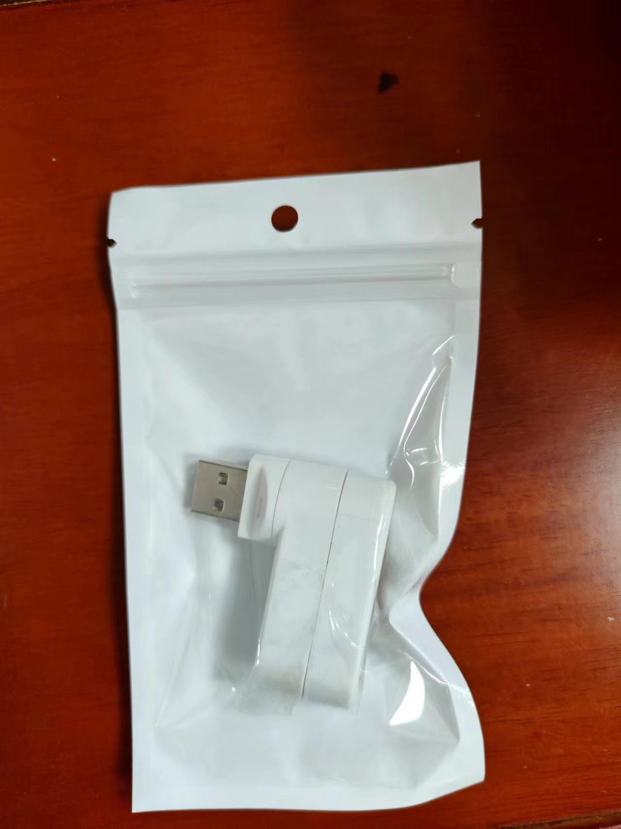 3-Port USB 2.0 Hub with 180-Degree Rotating High-Speed Data Transfer