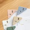 5 multifunctional triangle clips designed for organizing study materials, documents, and books