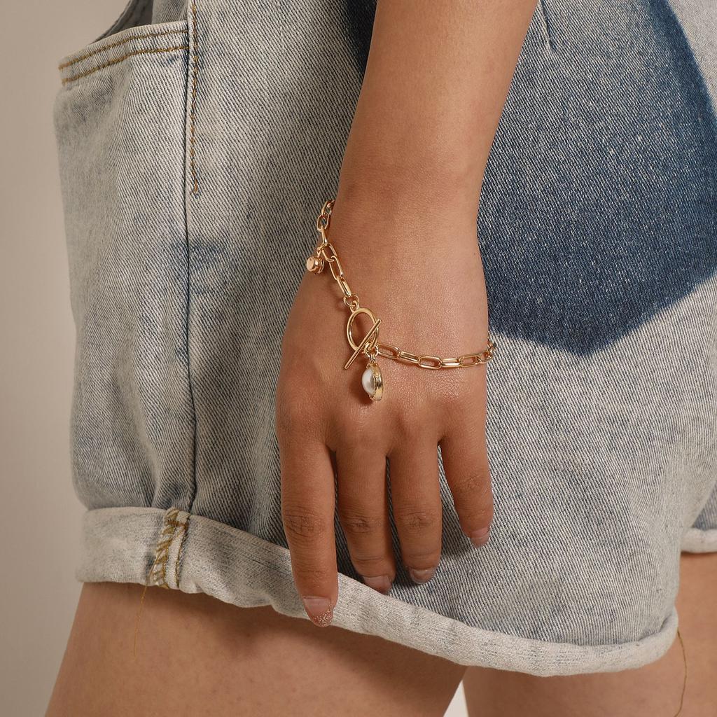 Europe, America, Fashion OT Buckle Pearl Rhinestone Pendant Bracelet Women, Simple Temperament Small Hole Chain Jewelry