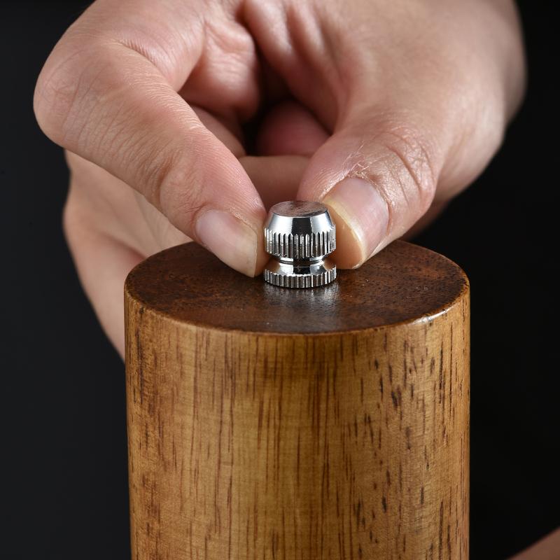 Salt and Pepper Grinder 2 in 1 Manual Wood Salt Pepper Mills with Adjustable Ceramic Grinding Spice Mill Kitchen Tool