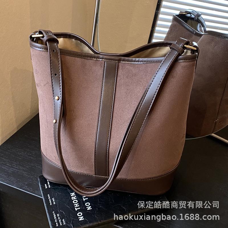 Suede Retro Small Bag Women's 2025 New Trendy Fashion Simple Shoulder Underarm Bag Messenger Bag Bucket Bag