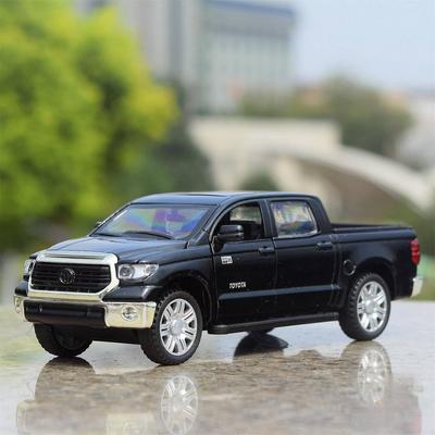 Toyota Tundra Pickup Kamyon Simülasyonu Diecast & Oyuncak Araçlar Sesler & Işıklar Geri Çekilebilir Araba 1:32 Alaşım Model Doğum Günü Hediyeleri