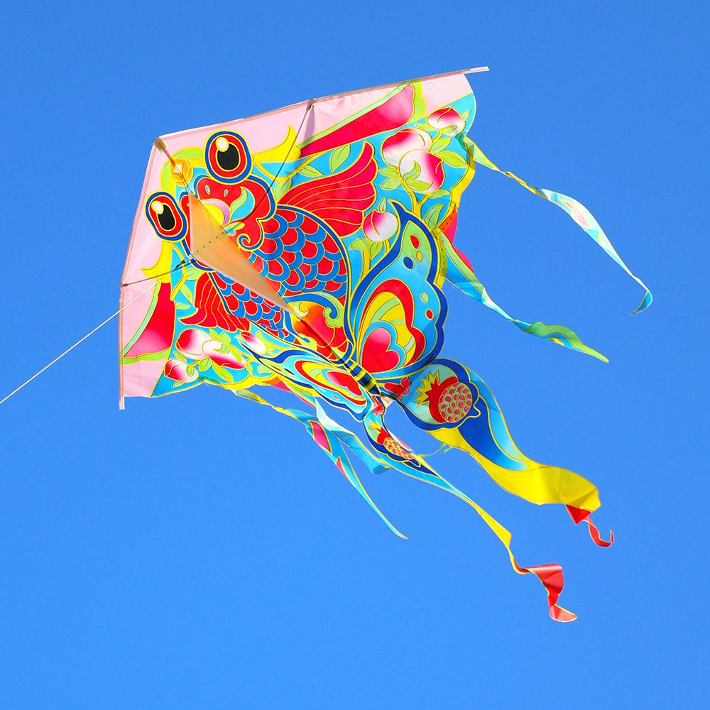 2026 Ancient-Style Goldfish Kite: Easy-Fly, Colorful Tail - Perfect for Kids, Adults, Light Breezes & Decorative Photography