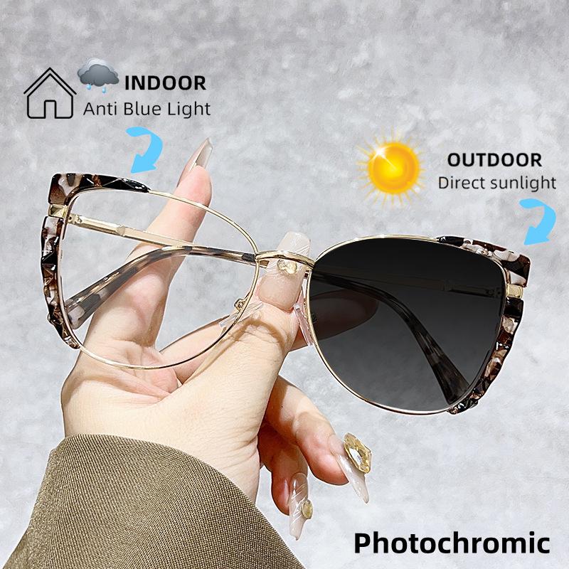 New Fashion Cat Eye Large Frame TR90 Photochromic Reading Glasses Women Anti Blue Light Prescription Eyewear