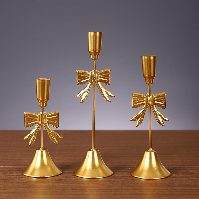 Gold Iron Candle Holder Intricate Christmas Golden Bow Candle Holder Festive Bow Candlestick Props Table Decor Accessories