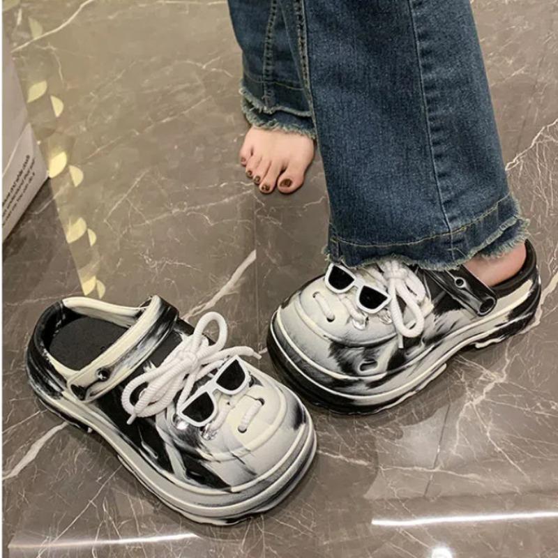 Women's Croc Shoes Thick Sole Increased Anti-Slip Two-Wear Beach Baotou Sandals Summer Baotou Slippers