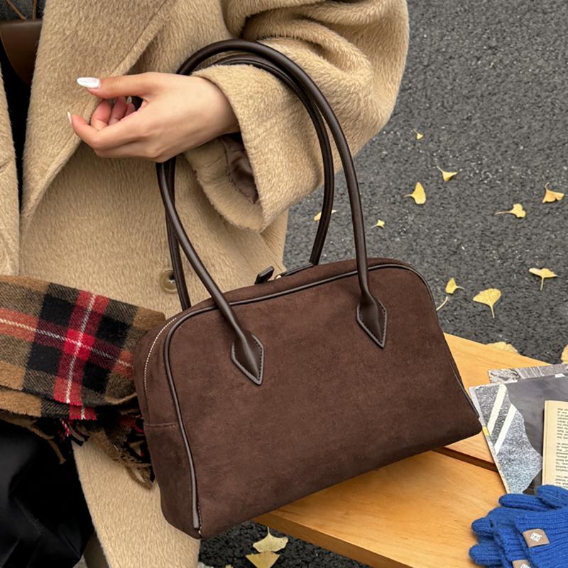 Retro Korean Tote Bag Womens Large Capaci Commuter Handbag Soft Handle Boston Bag Autumn New Sle Handbag for Women Suede Leather