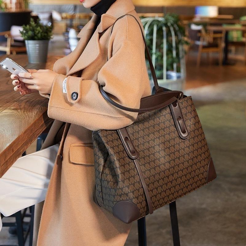 Ny Stil Trendy Casual Allsidig Tote Bag Moteabel Enkel Håndveske Dameveske Stor Kapasitet Skulderveske Trykt Veske