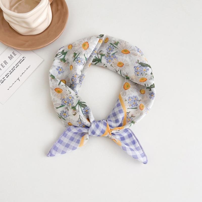 Polka dot silk scarf women's spring and summer new Korean ins versatile neck protection scarf fashion headscarf square scarf silk scarf