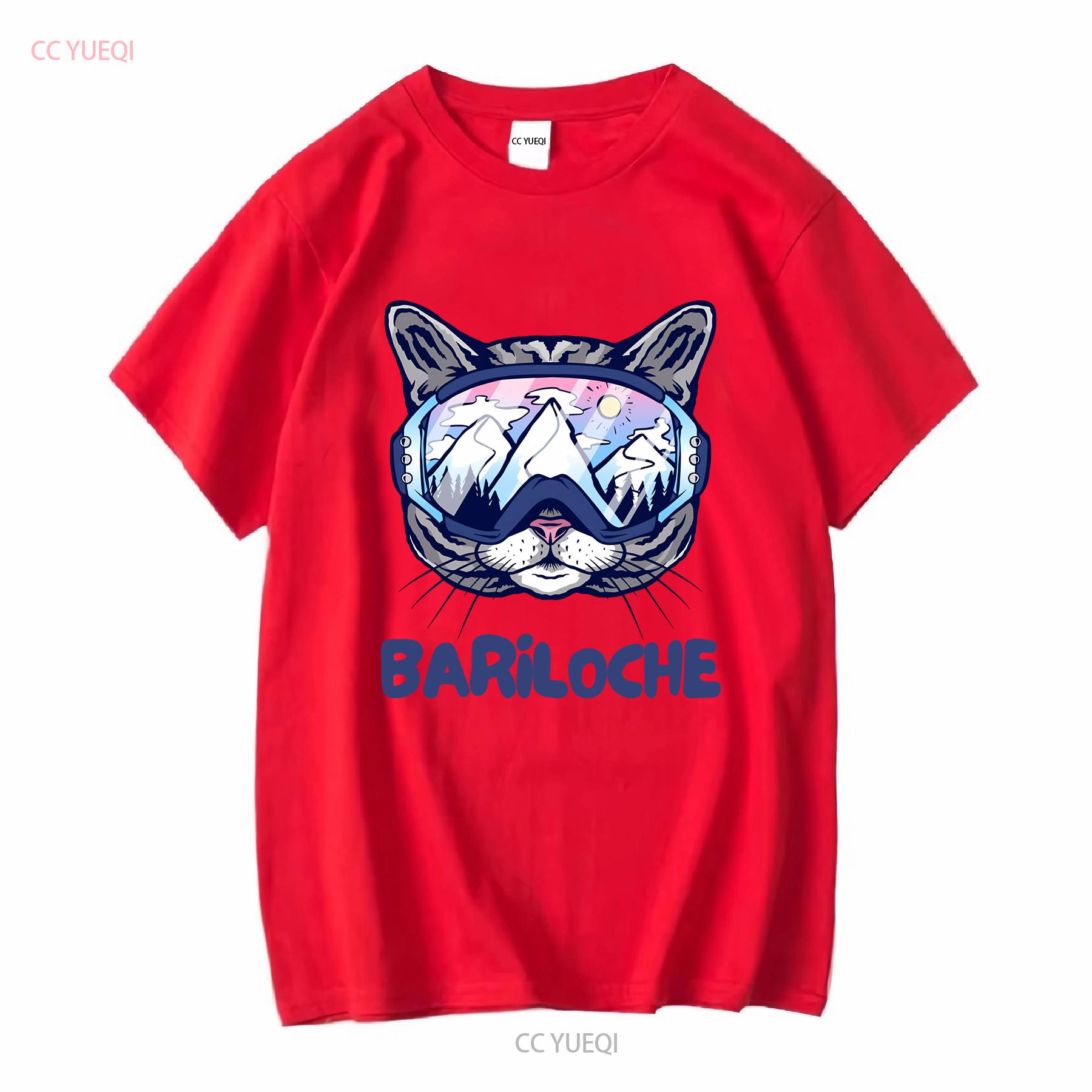 Bariloche Skiing Cat T Shirt Souvenir Funny Winter for Skiers Snowboarders Wearing Ski Goggles Argentina vintage Washed homme S
