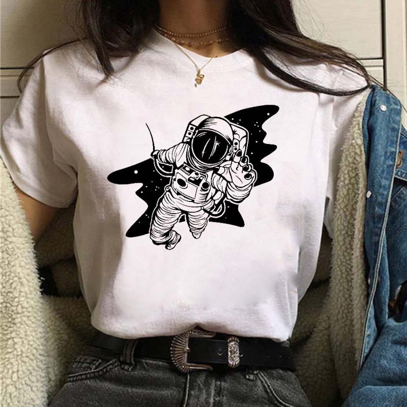 Harajuku Funny Aesthetic T-shirt Women New Summer Fashion Cartoon Astronaut Print Universe Space