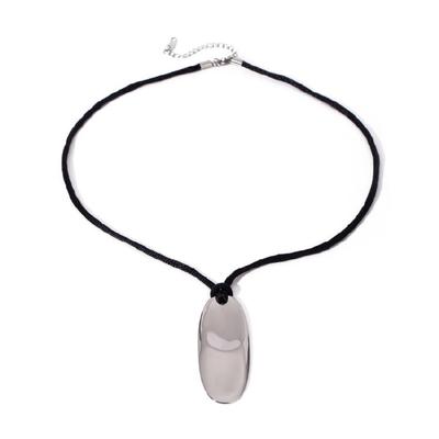 Einzigartige, verstellbare schwarze Seilhalskette mit geometrischem Anhänger, oval, glatt, konvex, trendiges Halsband-Accessoire