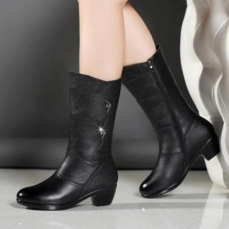 Fashion Middle Boots for Women Outdoor Anti Slip Boot Zipper Waterproof Leather Boots New Women‘s Winter Boots