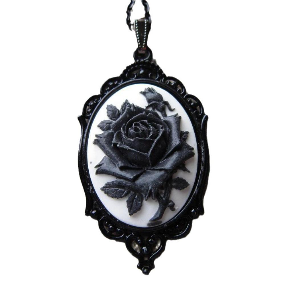 Victorian Retro Geometric Oval Lacework Black White Rose Flower Pendant Cameo Necklace for Women Charm Jewelry Accessories Gifts