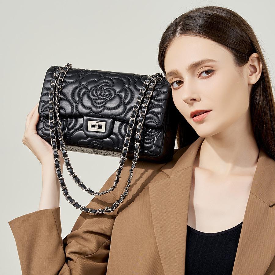 Xiangjia's New Genuine Leather Chain Small Xiangfeng Camellia Embroidery Thread Bag Small Sheepskin Shoulder Crossbody Bag Armpit Women's Bag