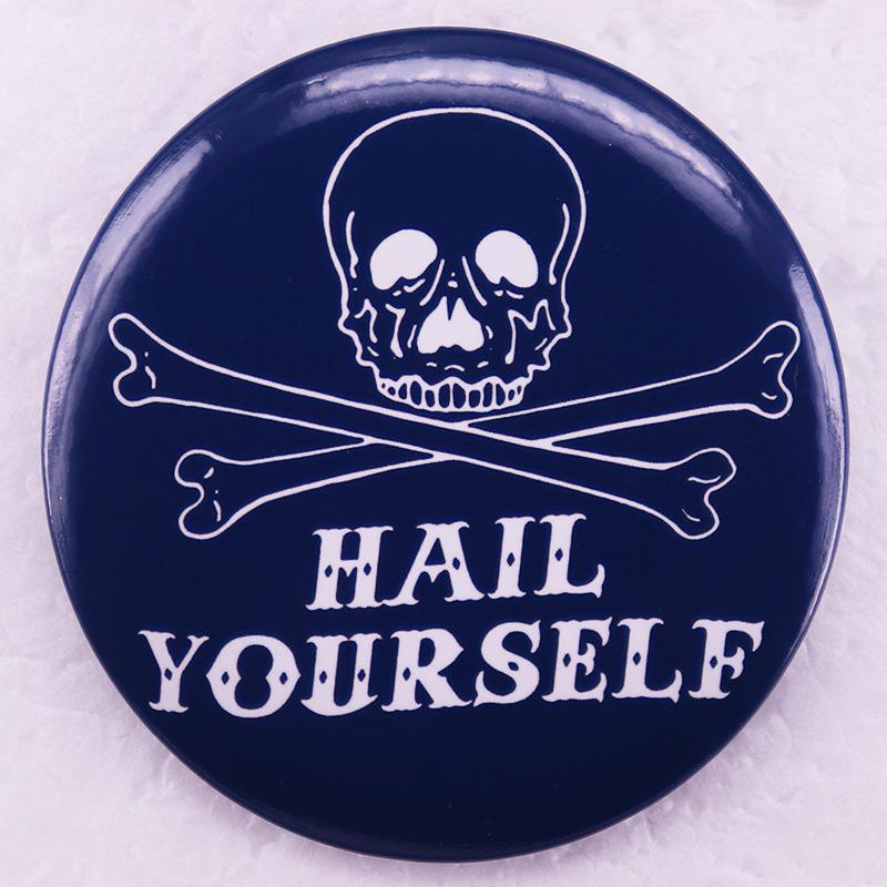 Skull Fashion Round Brooch Badge