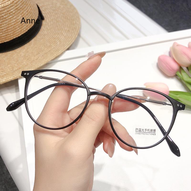 Women's Ultralight HD Reading Glasses Men Vintage Round Frame Far Sight Eyeglasses Unisex Luxury Design Presbyopia for Ladies