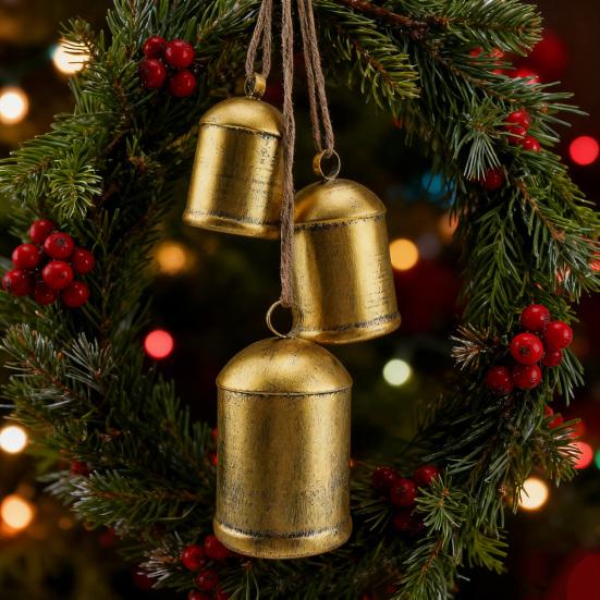 Decoração Sinos de Natal 3 Sinos de Vaca Vintage em Corda de Juta Sino de Ferro Rústico Feito à Mão para Porta Varanda Lareira Guirlanda Corrimão de Escada Decoração de Feriado